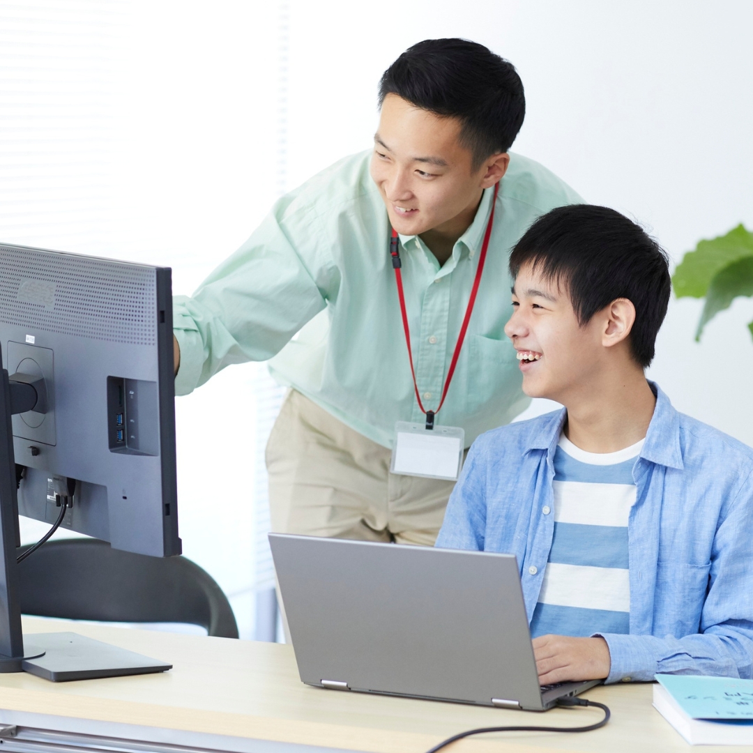 Kompetensi Digital Asesor dan Tenaga Teknis dalam Asesmen Psikologi: Tantangan Praktik di Indonesia