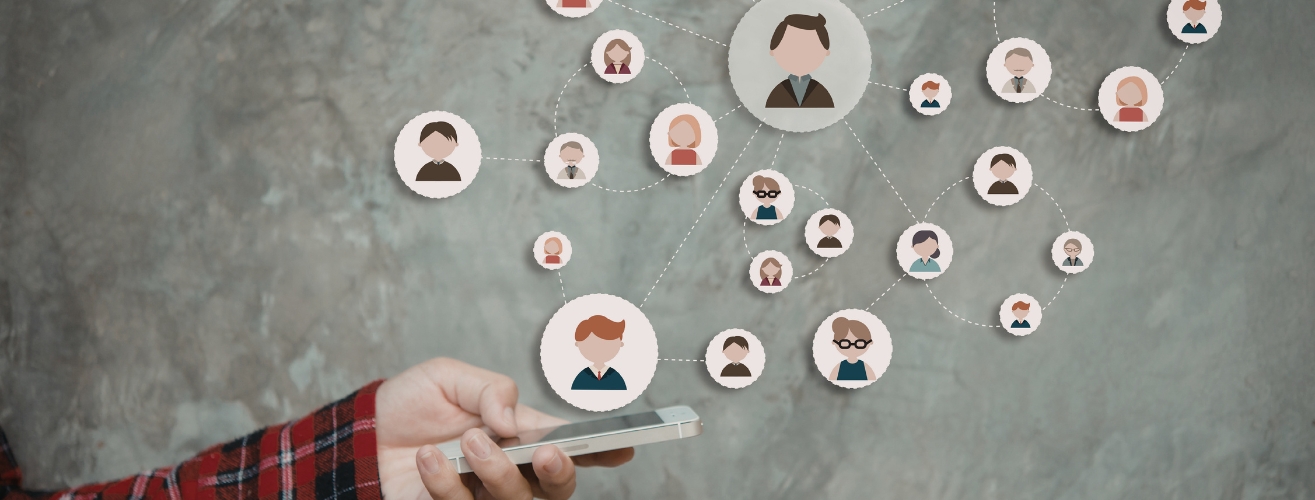 Hubungan Cyber Empathy dengan Perilaku Prososial di Media Sosial